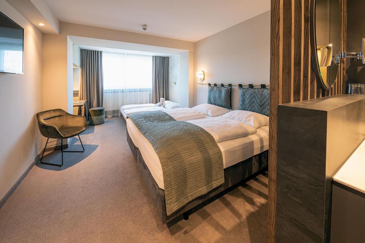 Parkhotel Schmid Адельсрид Экстерьер фото